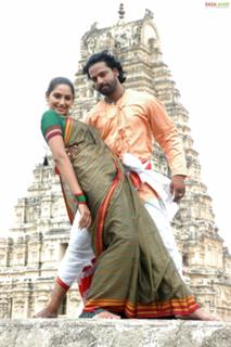 Ragini Dwivedi feet photo 11
