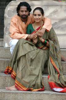 Ragini Dwivedi feet photo 10