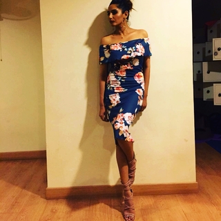 Ragini Dwivedi feet photo 19