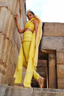 Ragini Dwivedi feet photo 6
