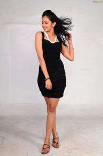 Rahul Preet Singh feet photo 18