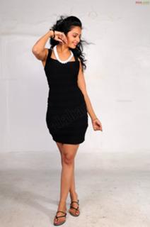 Rahul Preet Singh feet photo 16