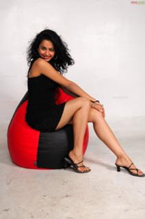 Rahul Preet Singh feet photo 14