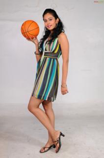 Rahul Preet Singh feet photo 9