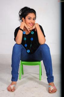 Rahul Preet Singh feet photo 7