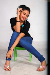 Rahul Preet Singh feet photo 4