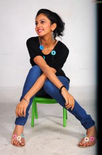 Rahul Preet Singh feet photo 3