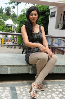 Rahul Preet Singh feet photo 18