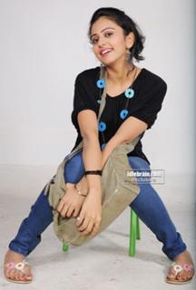 Rahul Preet Singh feet photo 20