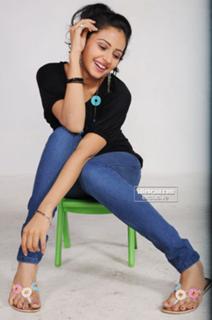 Rahul Preet Singh feet photo 5