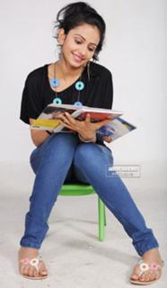 Rahul Preet Singh feet photo 4
