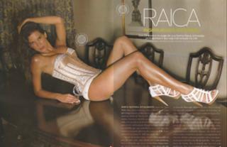 Raica Oliveira feet photo 1