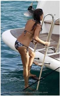 Raica Oliveira feet photo 6