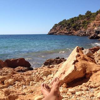 Raica Oliveira feet photo 1