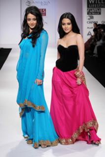 Raima Sen feet photo 2