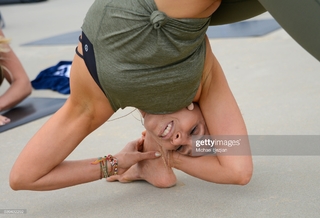 Rainbeau Mars feet photo 10