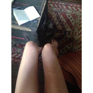 Rainey Qualley feet photo thumbnail