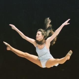 Rainey Qualley feet photo thumbnail