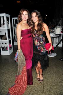 Rainey Qualley feet photo thumbnail