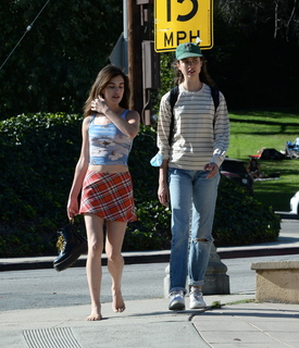 Rainey Qualley feet photo thumbnail