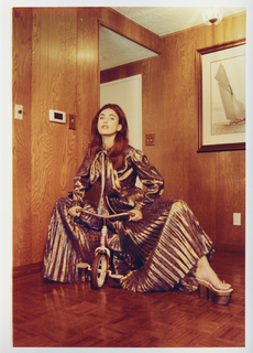 Rainey Qualley feet photo thumbnail