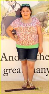 Raini Rodriguez feet photo 8