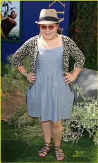 Raini Rodriguez feet photo 19