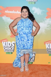 Raini Rodriguez feet photo 10