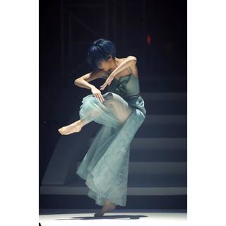 Rainie Yang feet photo 6