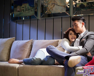 Rainie Yang feet photo 3