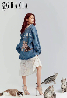 Rainie Yang feet photo 14