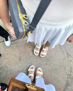 Raj Shoker feet photo 3