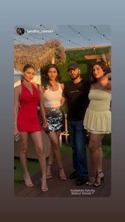Raj Shoker feet photo 18