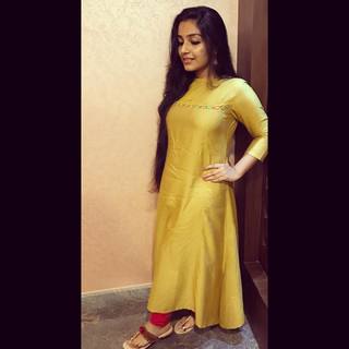 Rajisha Vijayan feet photo 6
