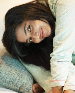 Rajisha Vijayan feet photo 5