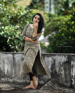 Rajisha Vijayan feet photo 19