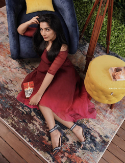 Rajisha Vijayan feet photo 15