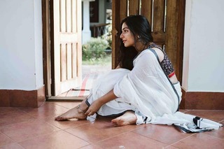 Rajisha Vijayan feet photo 3