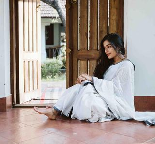 Rajisha Vijayan feet photo 1