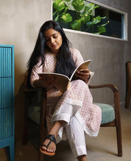 Rajisha Vijayan feet photo 10