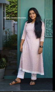 Rajisha Vijayan feet photo 9