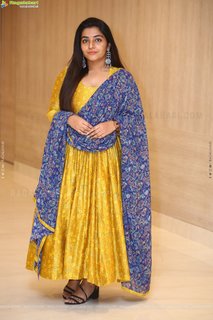 Rajisha Vijayan feet photo 3
