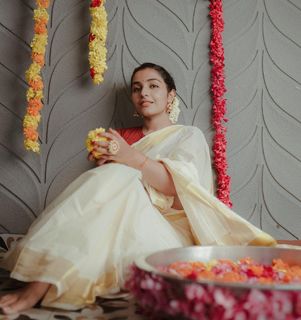 Rajisha Vijayan feet photo 11