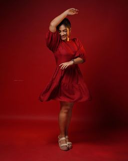 Rajisha Vijayan feet photo 6