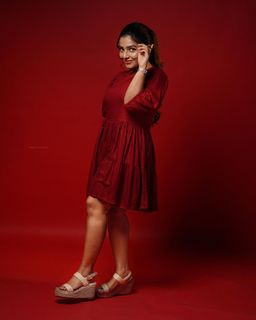 Rajisha Vijayan feet photo 5