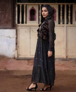 Rajisha Vijayan feet photo 18