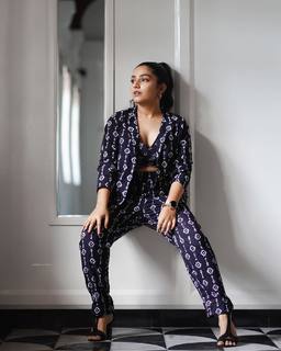 Rajisha Vijayan feet photo 11