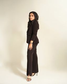Rajisha Vijayan feet photo 15