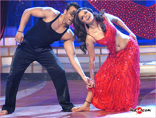 Rakhi Sawant feet photo 3