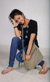 Rakul Preet Singh feet photo thumbnail